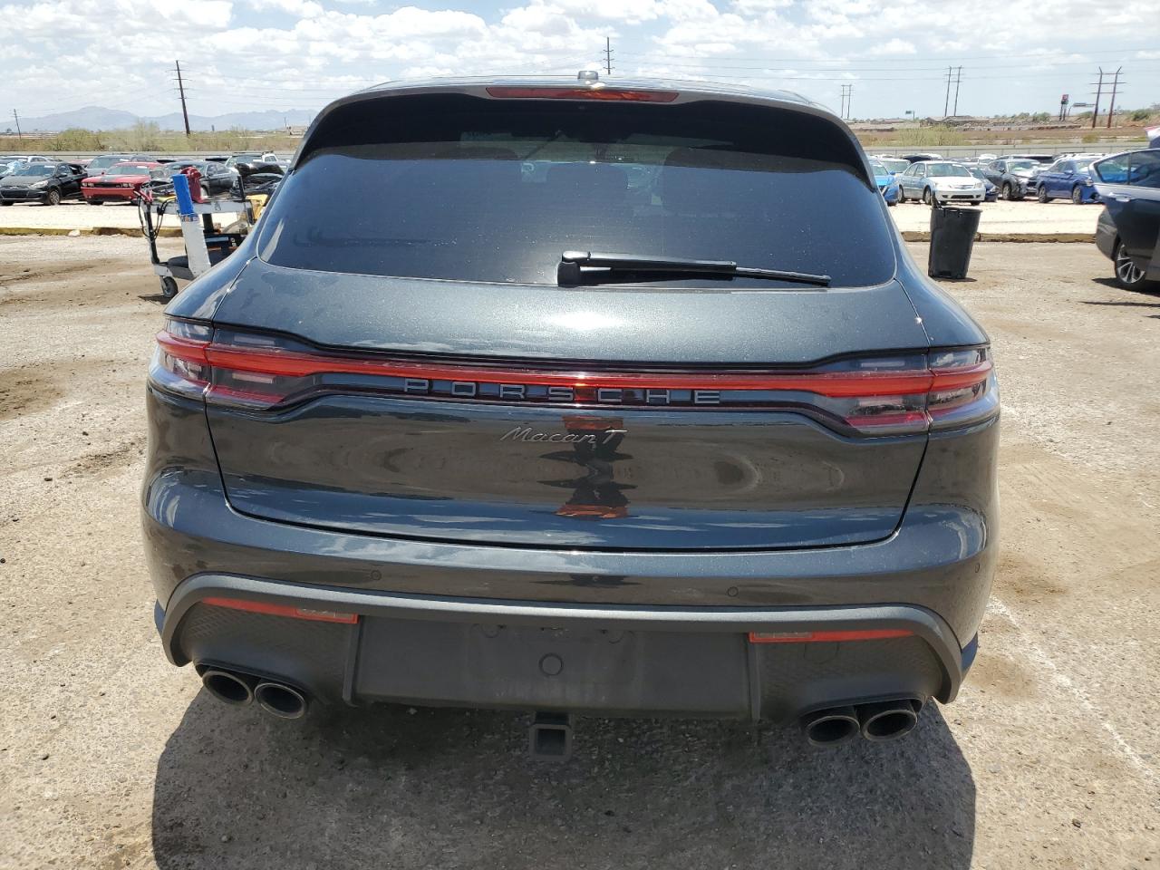 2024 Porsche Macan Base VIN: WP1AA2A51RLB15160 Lot: 64686685