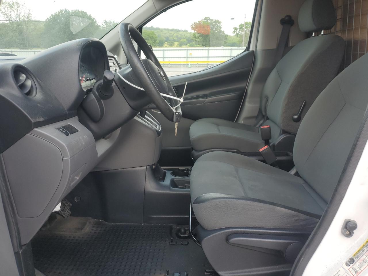 2015 Nissan Nv200 2.5S VIN: 3N6CM0KN4FK733824 Lot: 63157655