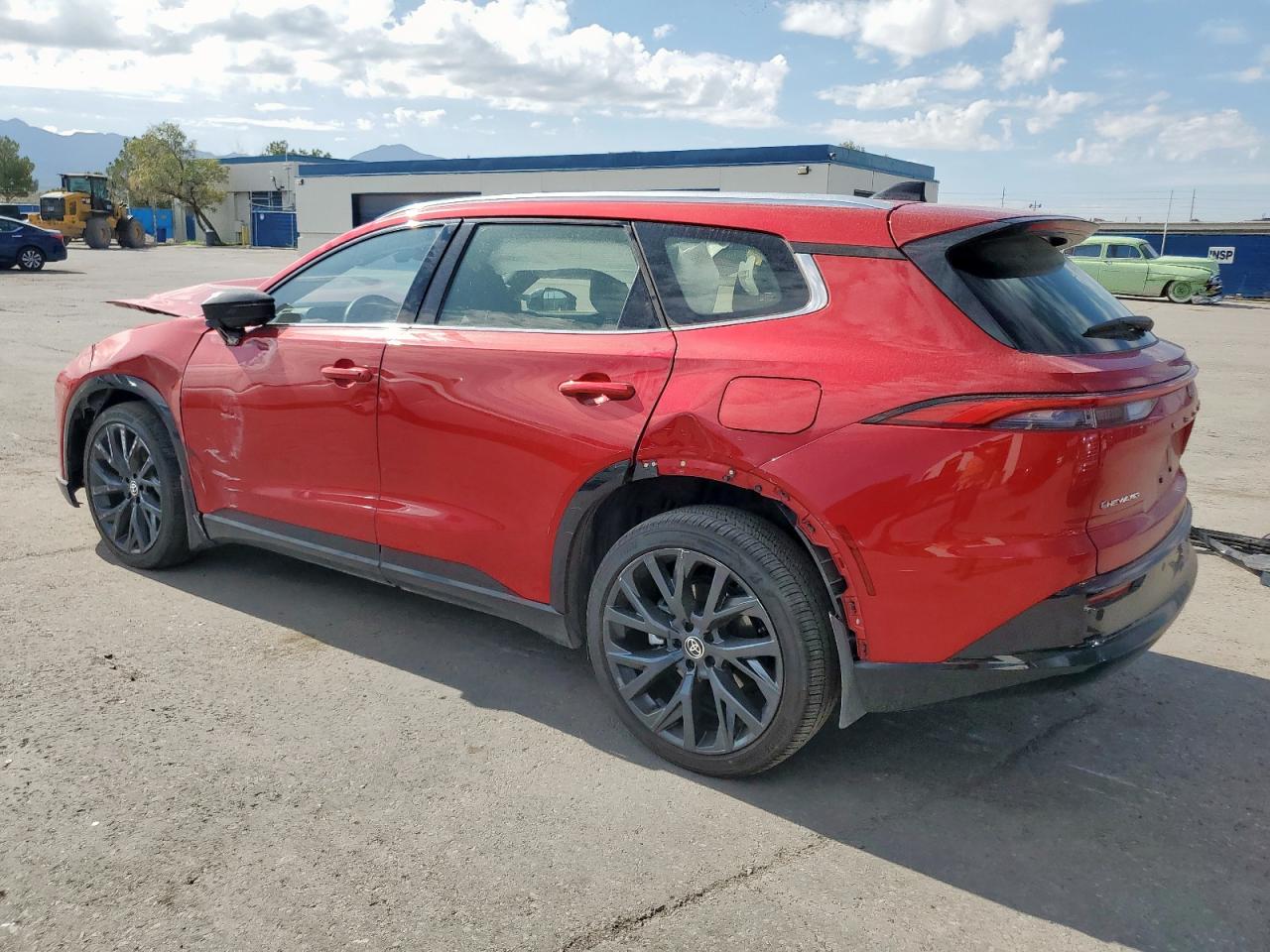 2025 Toyota Crown Signia Xle VIN: JTDACAAJ3S3011701 Lot: 65508795