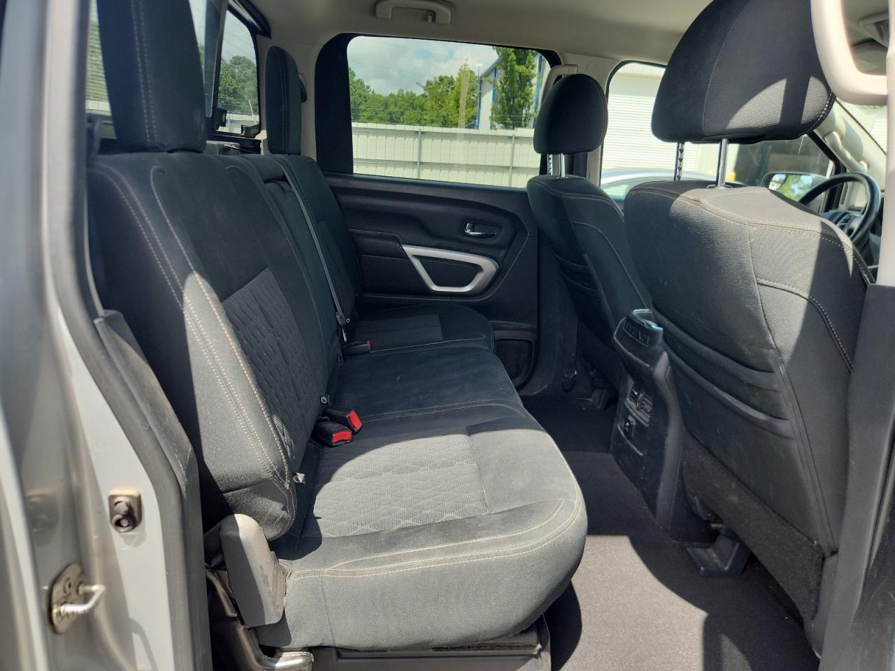 2018 Nissan Titan Sv VIN: 1N6AA1E69JN513463 Lot: 65293465