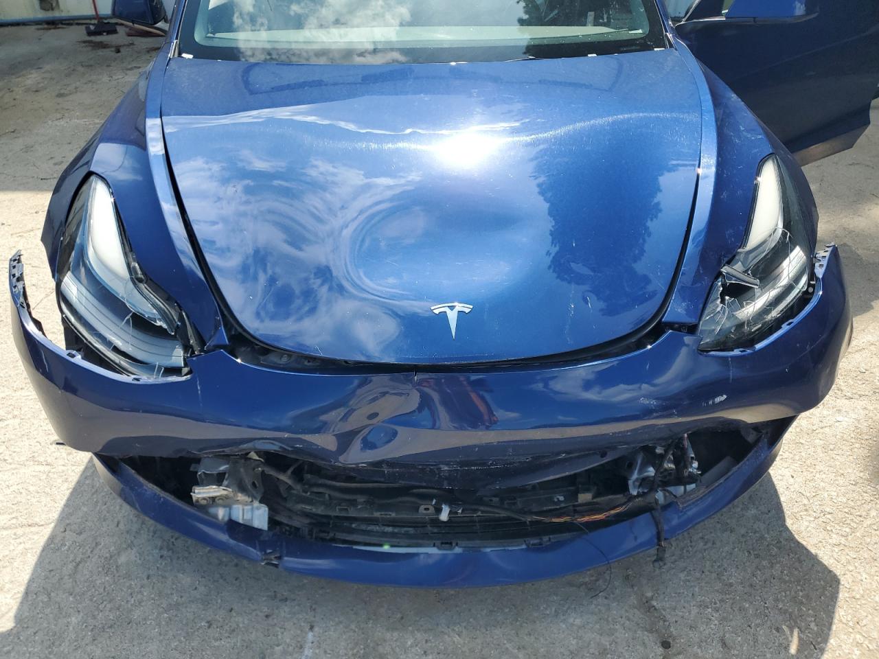 2022 Tesla Model 3 VIN: 5YJ3E1EA9NF288695 Lot: 63439105
