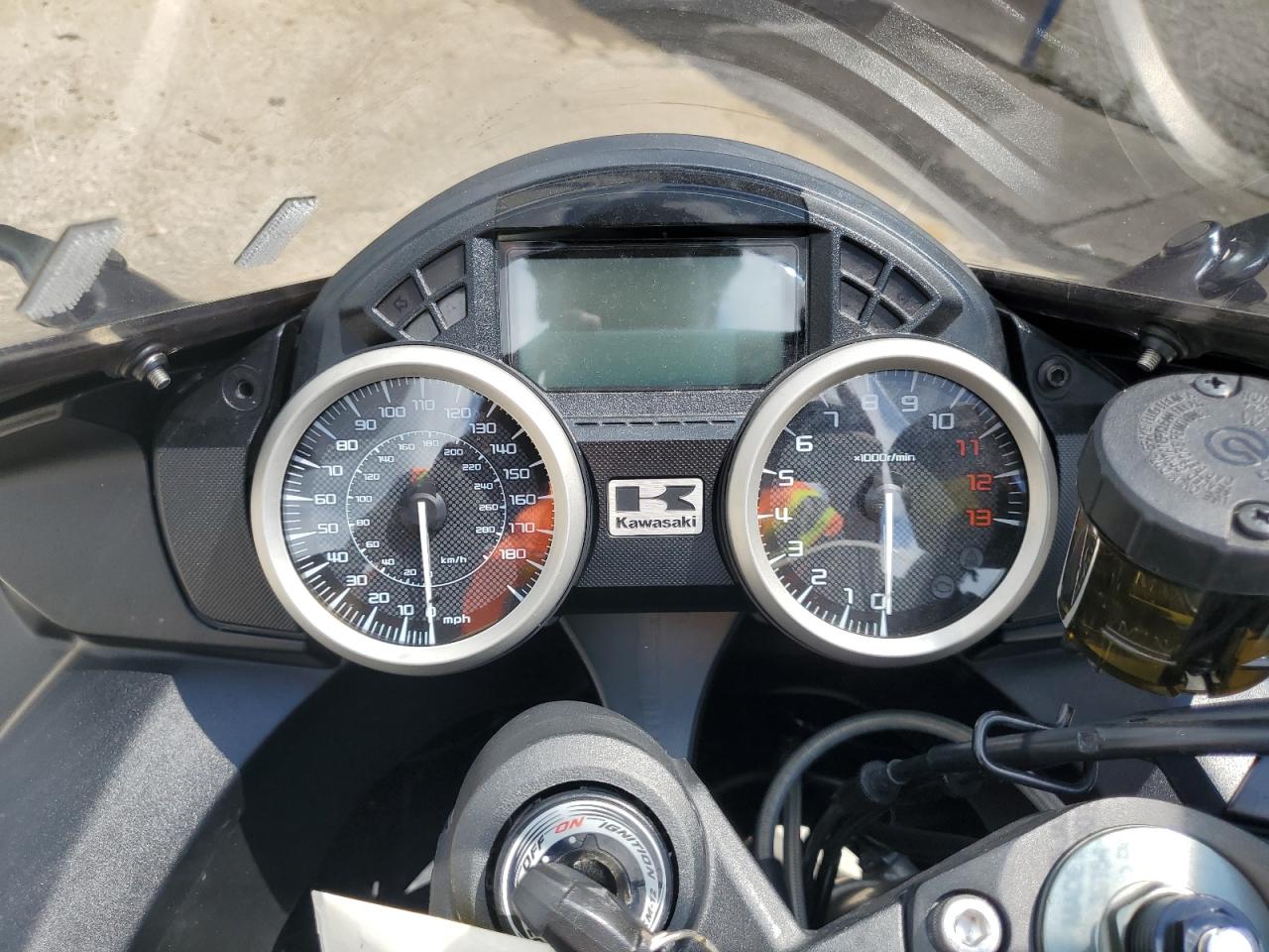 jkbzxnj13na015901 JKBZXNJ13NA015901 2022 Kawasaki Zx1400 J