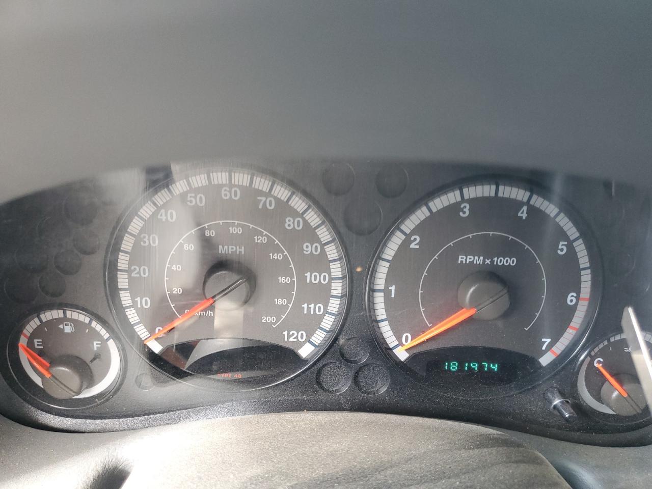 2005 Jeep Liberty Sport VIN: 1J4GL48K95W717157 Lot: 65374295