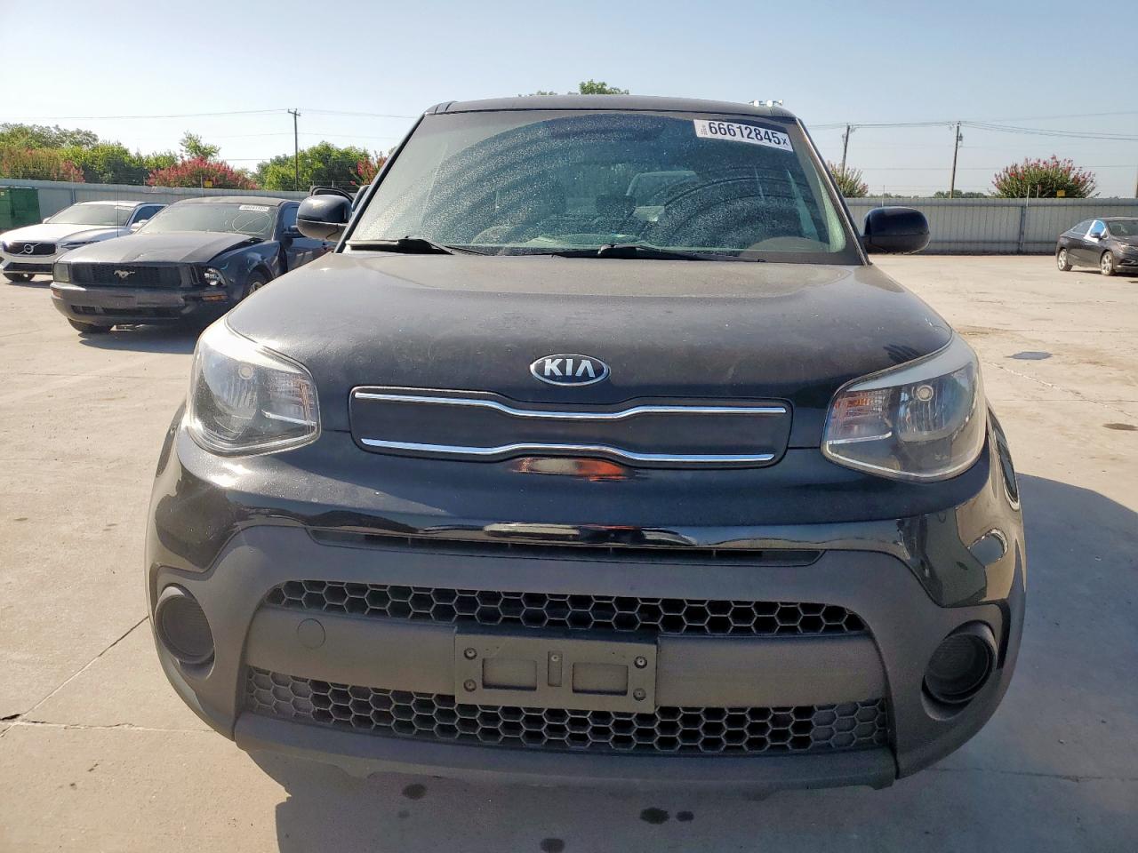 2017 Kia Soul VIN: KNDJN2A22H7885242 Lot: 66612845