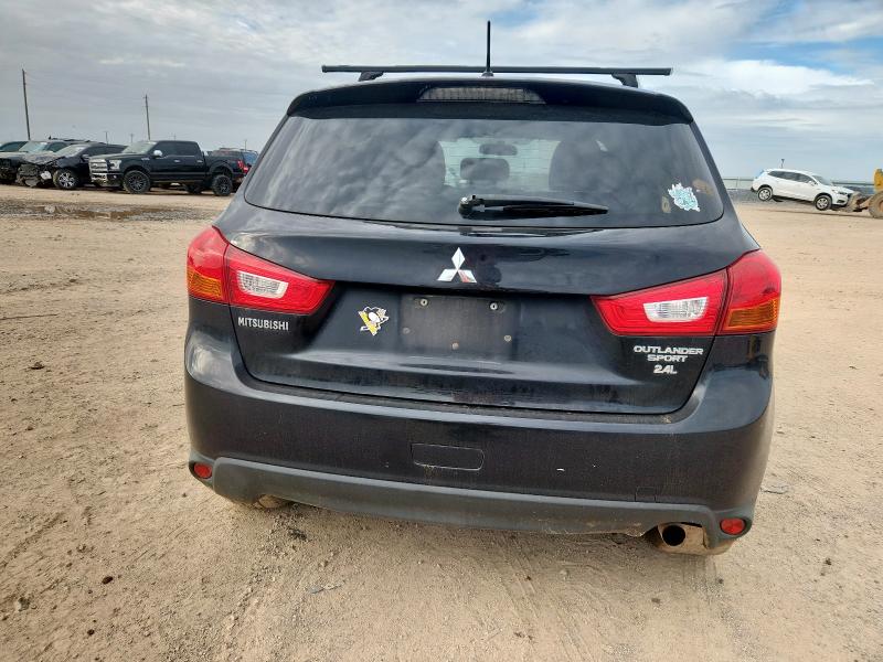  MITSUBISHI OUTLANDER 2015 Czarny