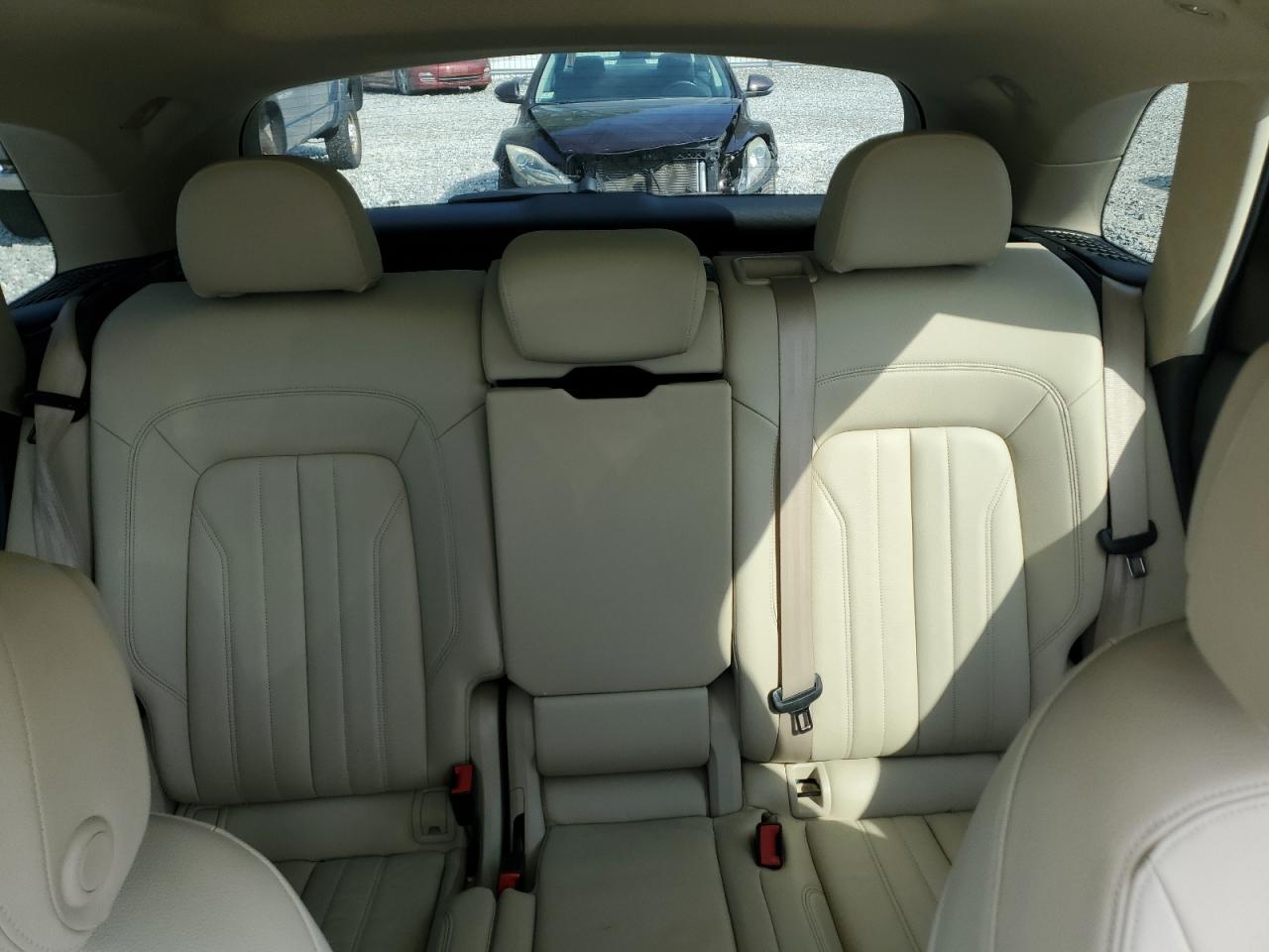 wa1bnafy0j2205881 WA1BNAFY0J2205881 2018 Audi Q5 Premium Plus