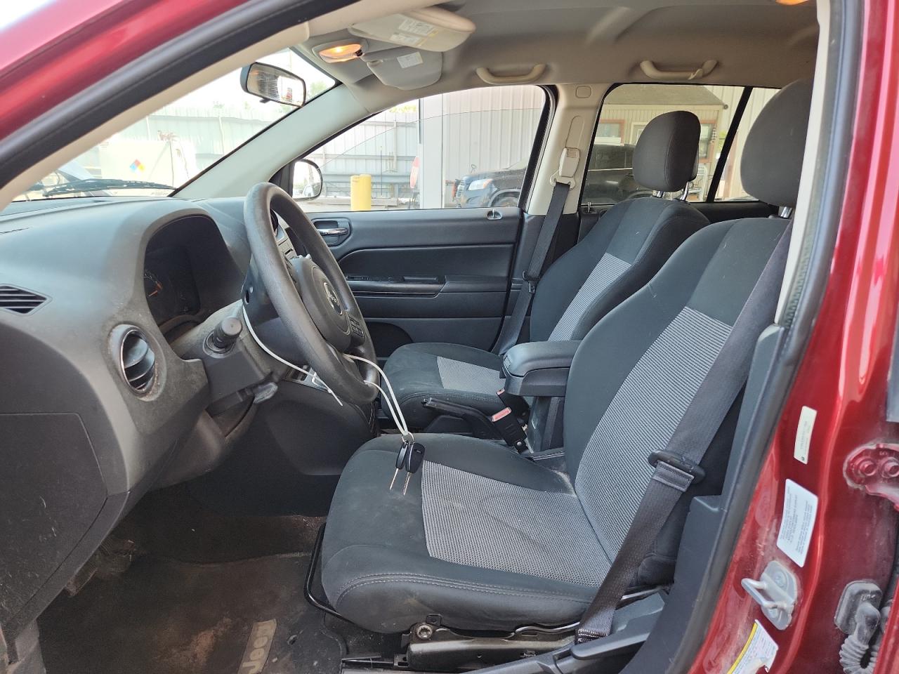 2014 Jeep Compass Sport VIN: 1C4NJDBB7ED777509 Lot: 64079265