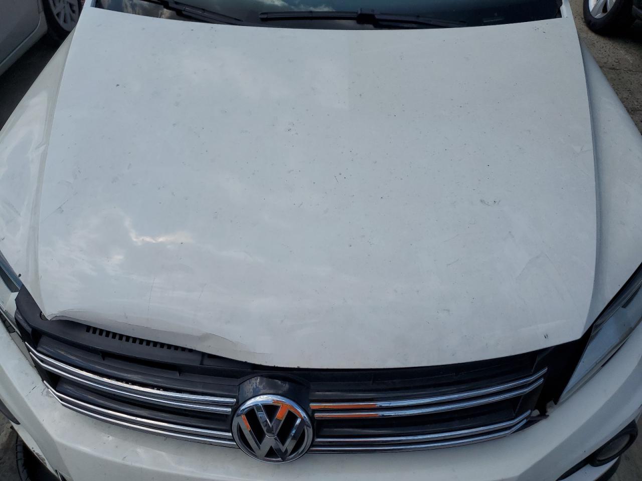 2012 Volkswagen Tiguan S VIN: WVGAV7AX0CW530332 Lot: 63811955