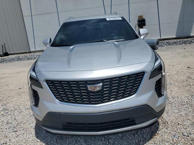  CADILLAC XT4 2019 Серебристый