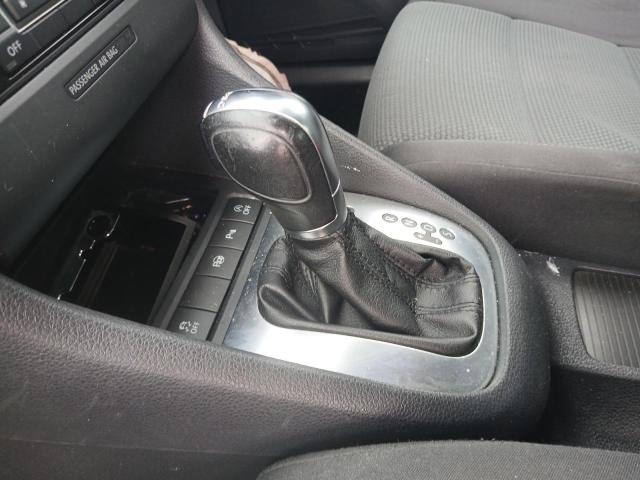 2011 VOLKSWAGEN GOLF MATCH