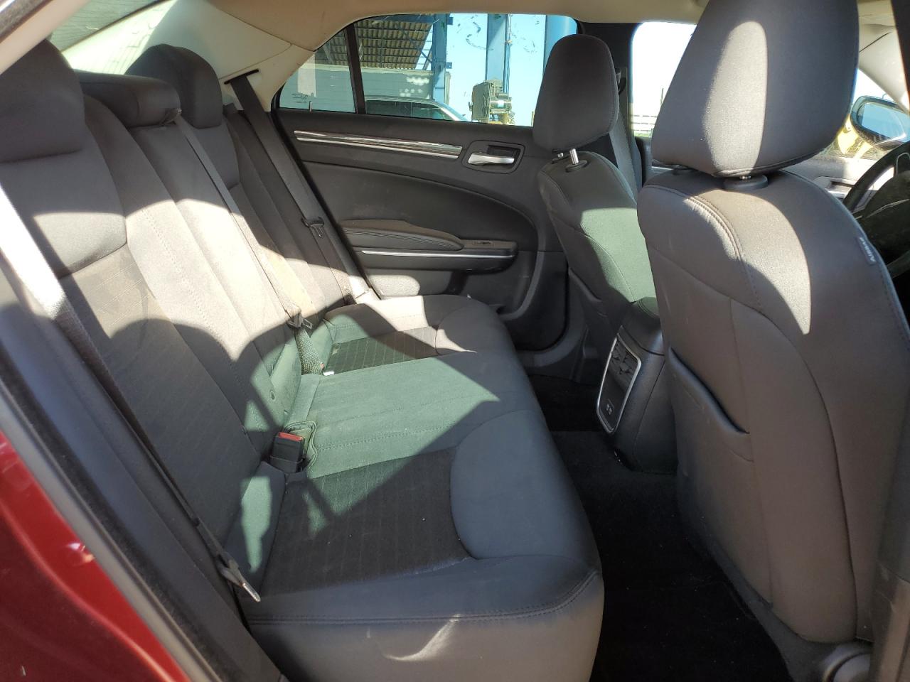 2020 Chrysler 300 Touring VIN: 2C3CCAAG2LH179071 Lot: 63792205