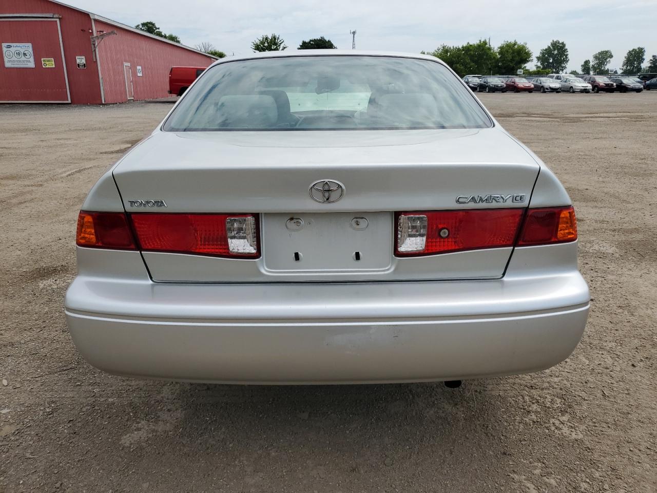 2000 Toyota Camry Ce VIN: JT2BG22K1Y0410891 Lot: 64499855