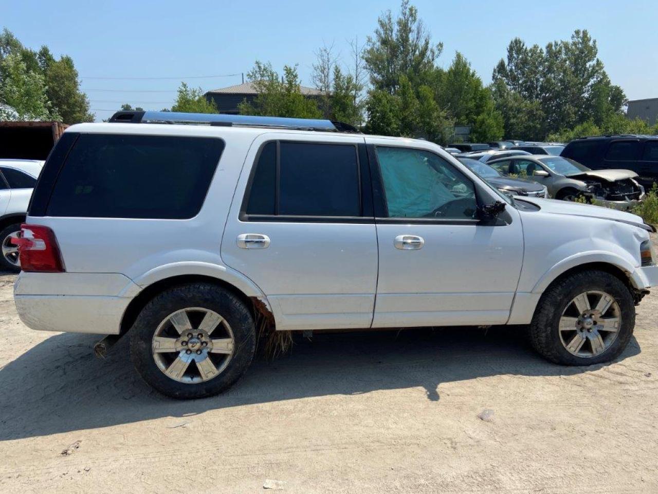 2010 Ford Expedition Limited VIN: 1FMJU2A57AEA24701 Lot: 64267735