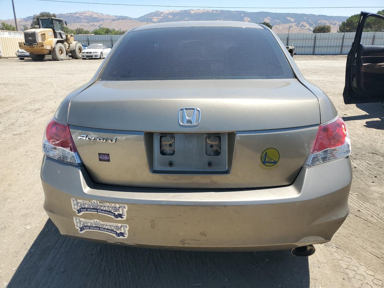 2010 Honda Accord Lxp VIN: 1HGCP2F46AA033922 Lot: 64785595