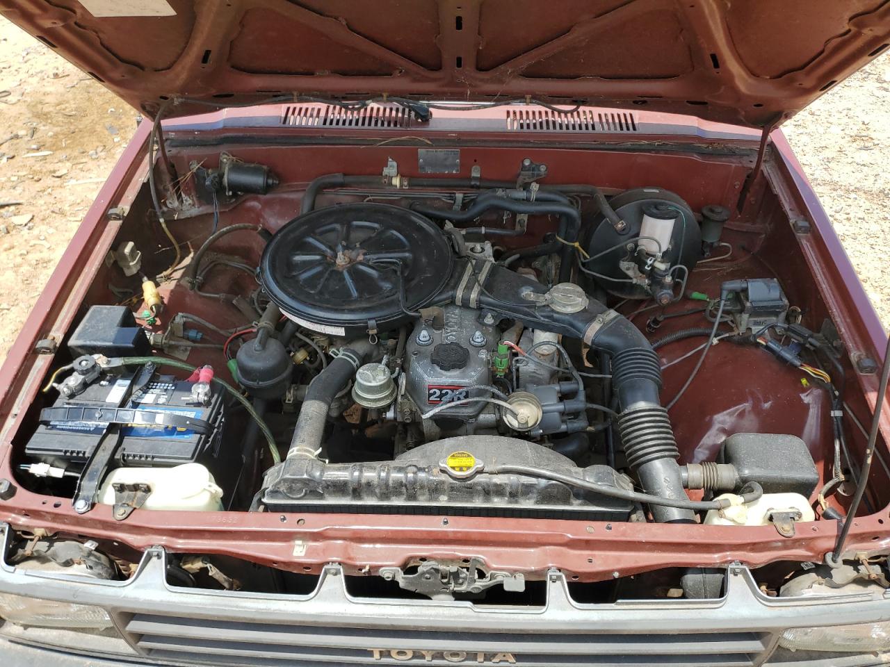 1987 Toyota Pickup 1/2 Ton Rn50 VIN: JT4RN50R9H0267079 Lot: 64438255
