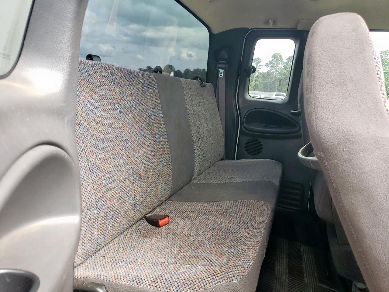 2002 Dodge Ram 2500 VIN: 3B7KC23602M281132 Lot: 64292055