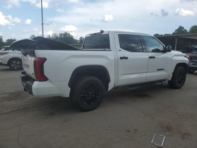  TOYOTA TUNDRA 2022 White
