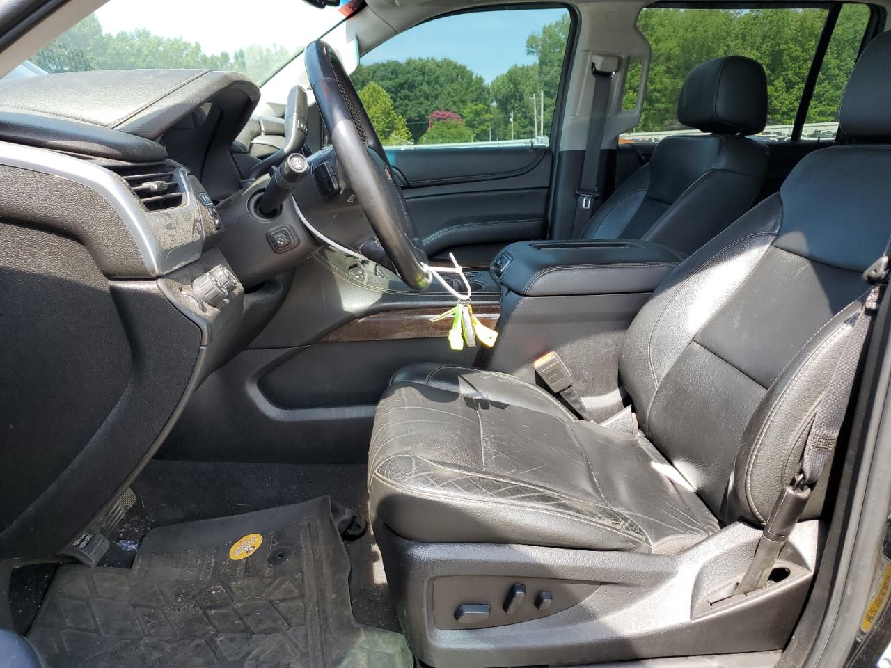 2019 Chevrolet Suburban K1500 Lt VIN: 1GNSKHKC4KR106823 Lot: 64463975