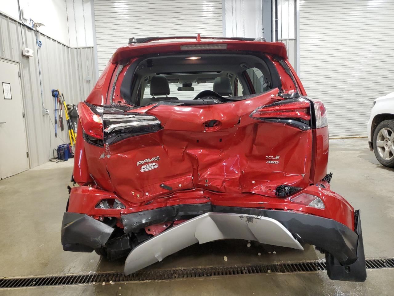 2017 Toyota Rav4 Xle VIN: JTMRFREV5HJ125791 Lot: 65261595