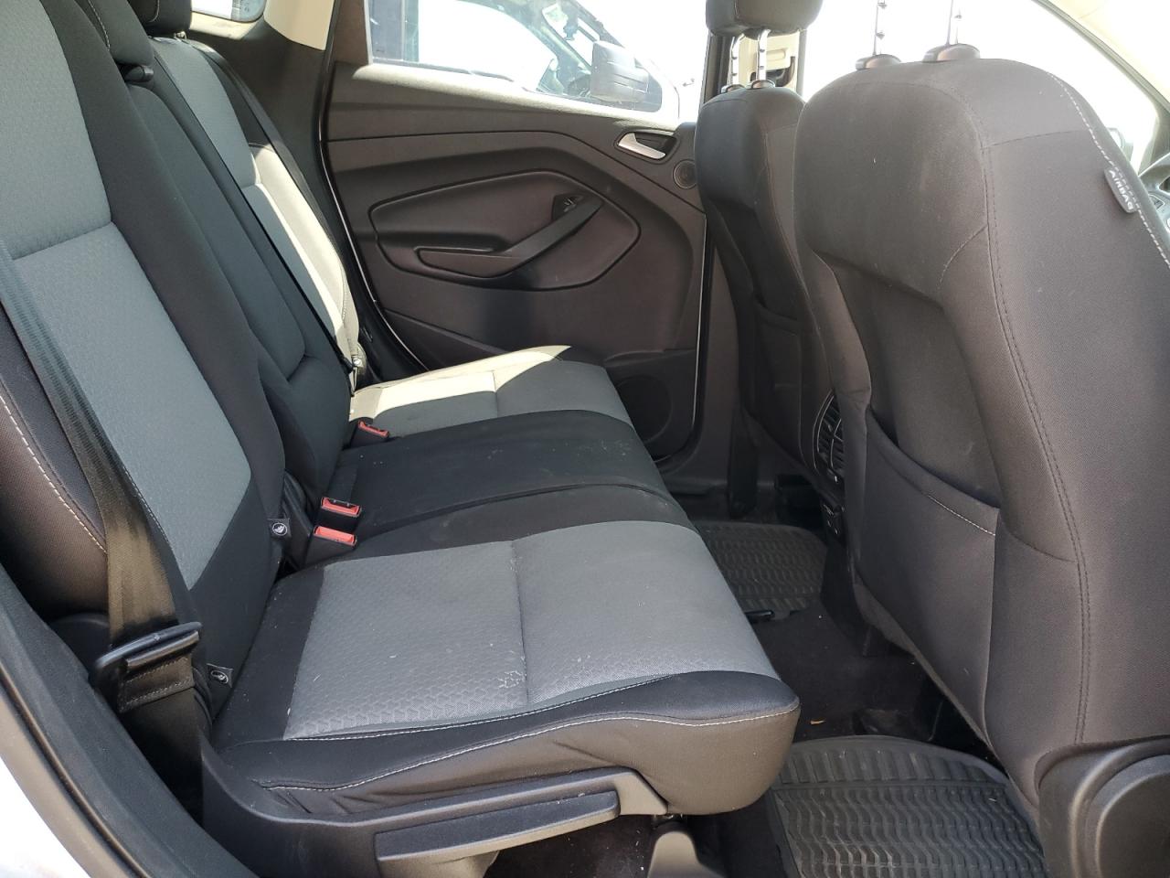 2017 Ford Escape Se VIN: 1FMCU9GD6HUC63656 Lot: 65015385