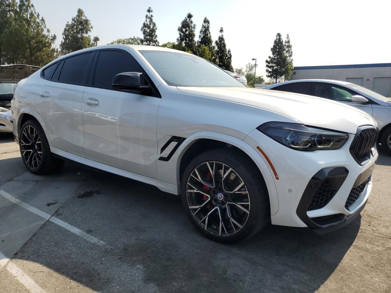 2022 BMW X6 M VIN: 5YMCY0C01N9M56990 Lot: 64793995