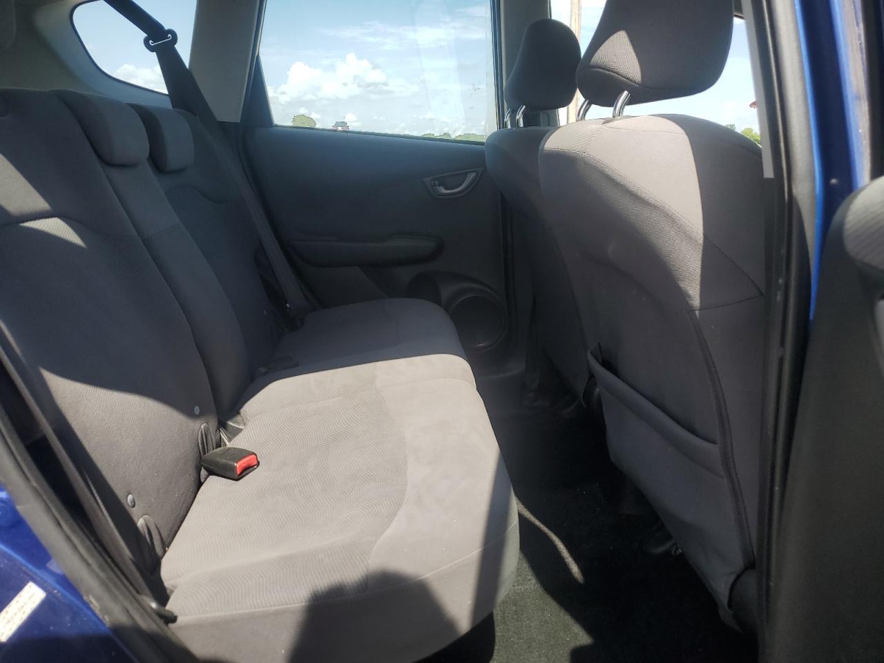 2010 Honda Fit VIN: JHMGE8H20AS009998 Lot: 64366305
