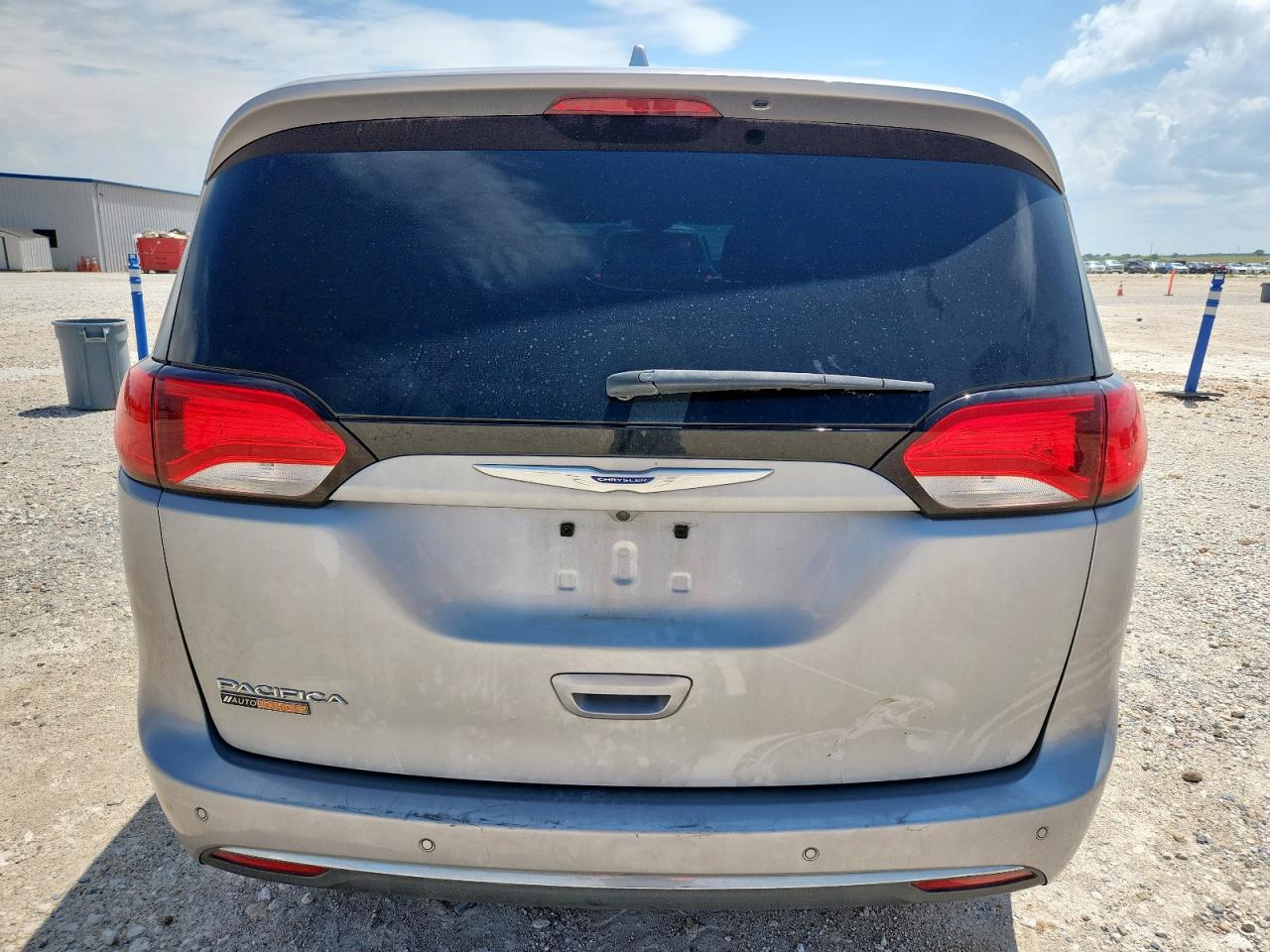 2019 Chrysler Pacifica Touring L VIN: 2C4RC1BG8KR594019 Lot: 64103055
