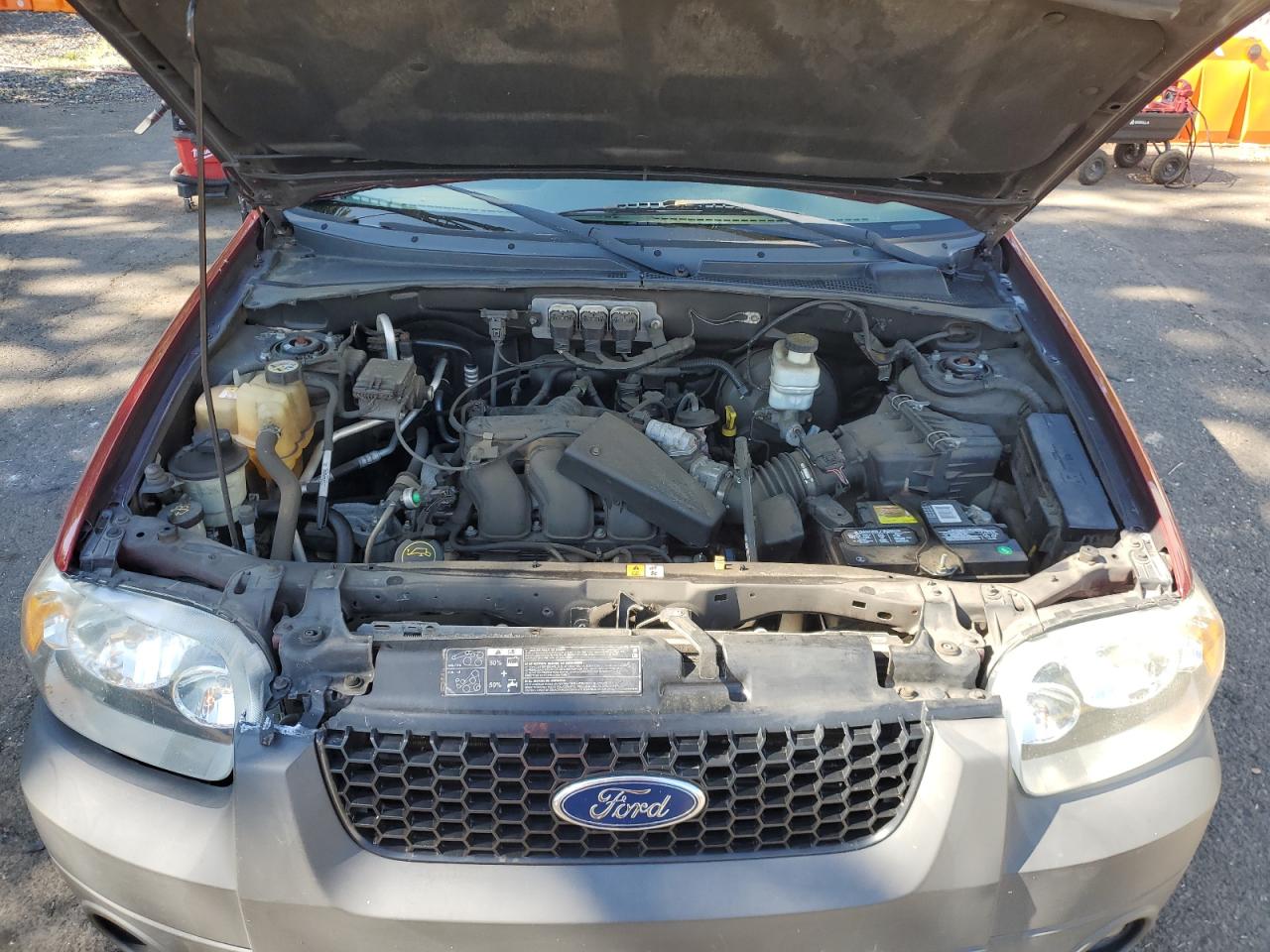 2005 Ford Escape Xlt VIN: 1FMCU93135DA27019 Lot: 64635395