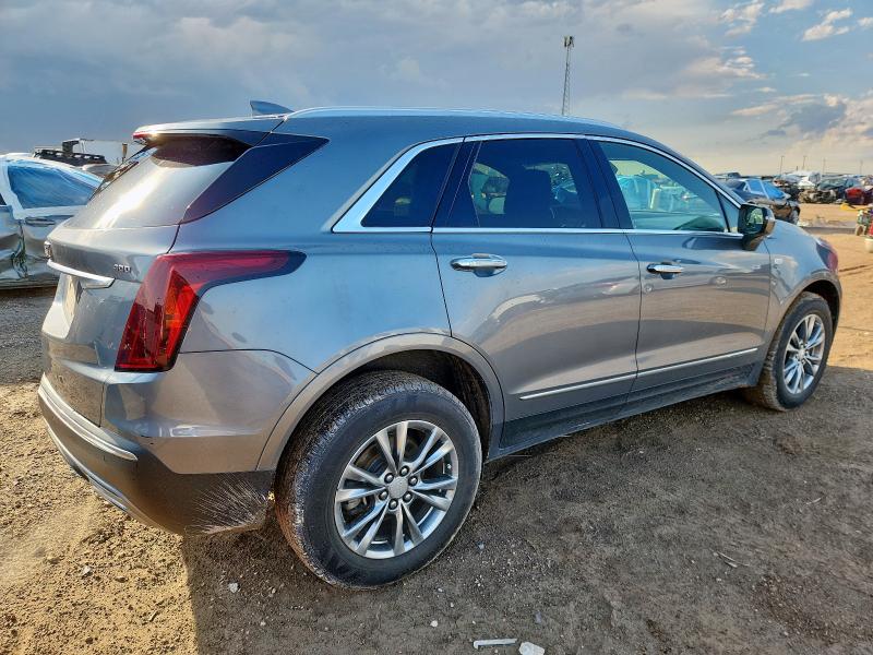  CADILLAC XT5 2021 Серый