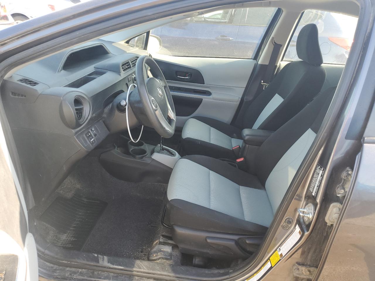 2013 Toyota Prius C VIN: JTDKDTB34D1529618 Lot: 63619995