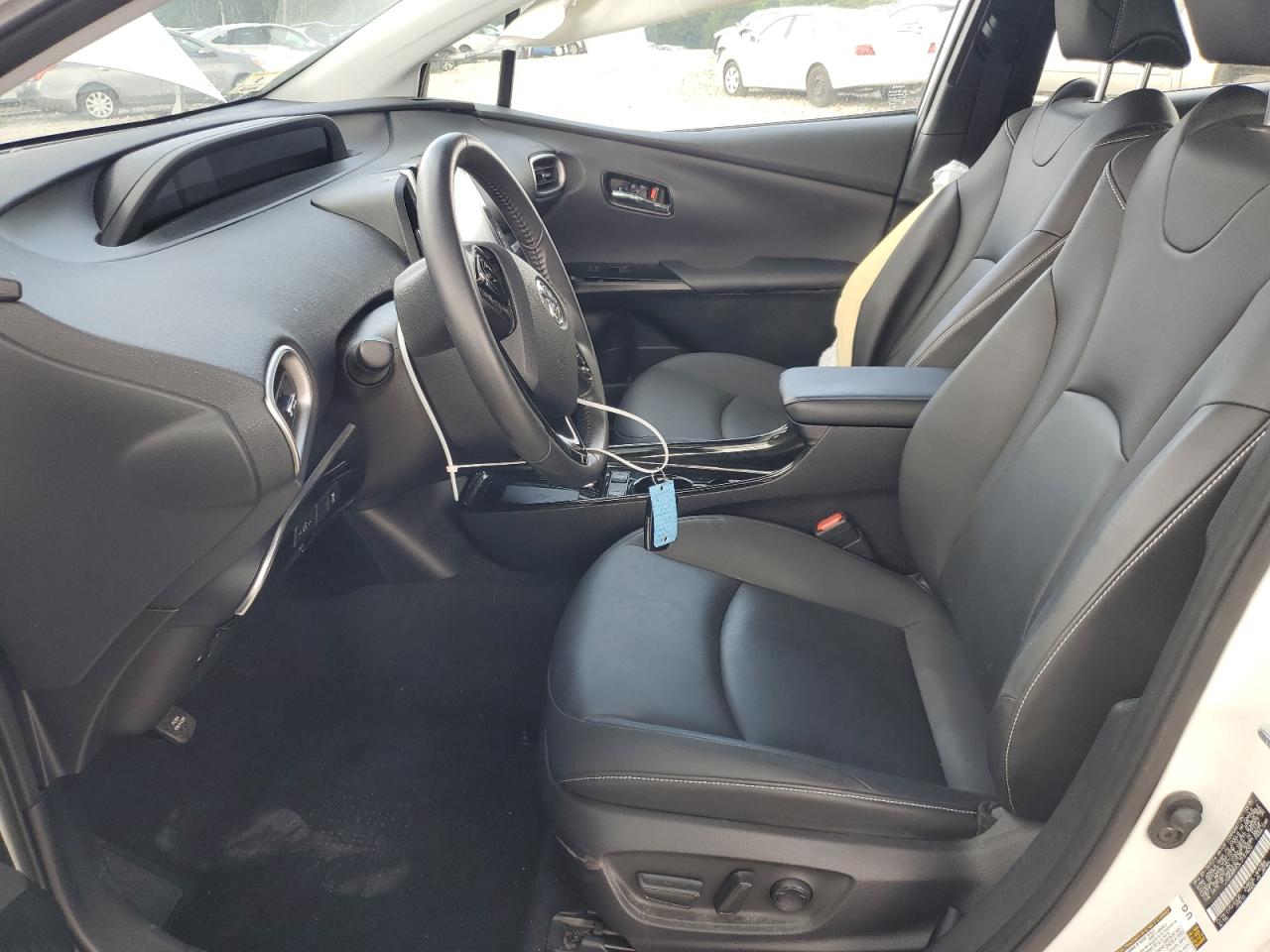 2020 Toyota Prius Prime Le VIN: JTDKARFP3L3157832 Lot: 62648275