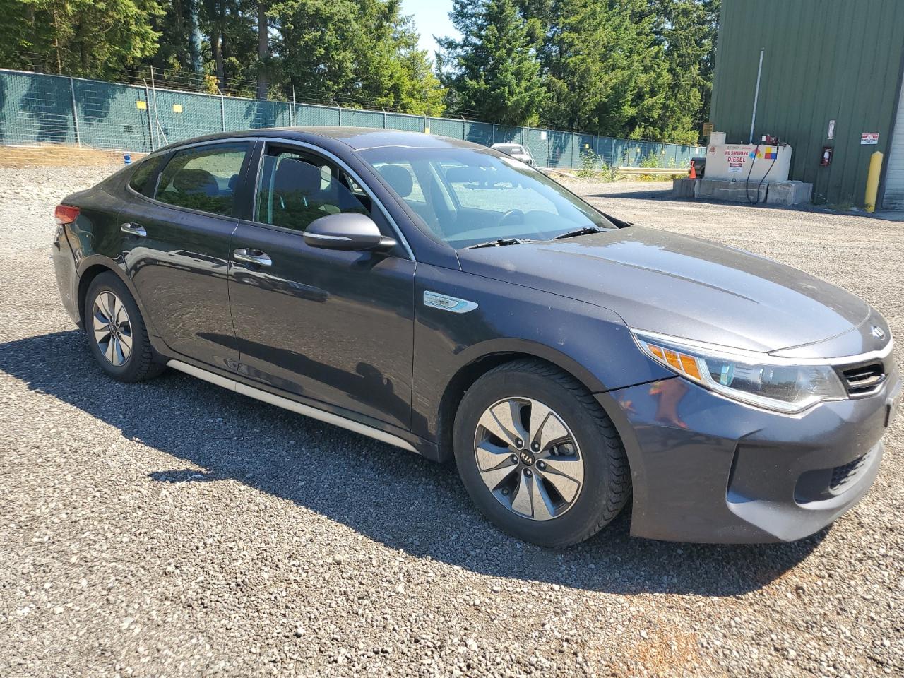2017 Kia Optima Hybrid VIN: KNAGT4LE6H5013383 Lot: 65213365