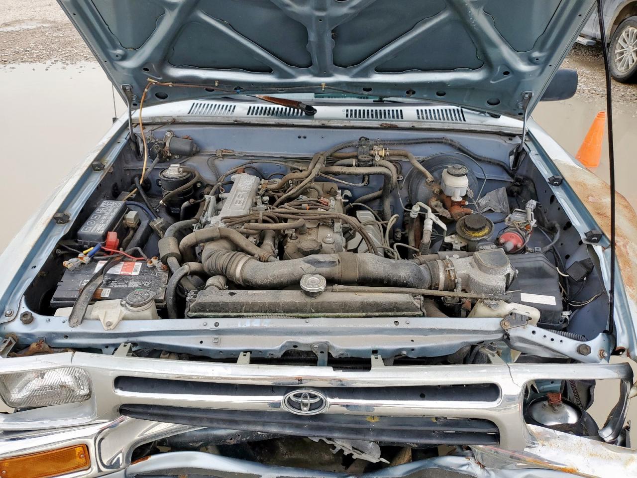 1991 Toyota Pickup 1/2 Ton Short Wheelbase Dlx VIN: JT4RN81P1M5095583 Lot: 64683605