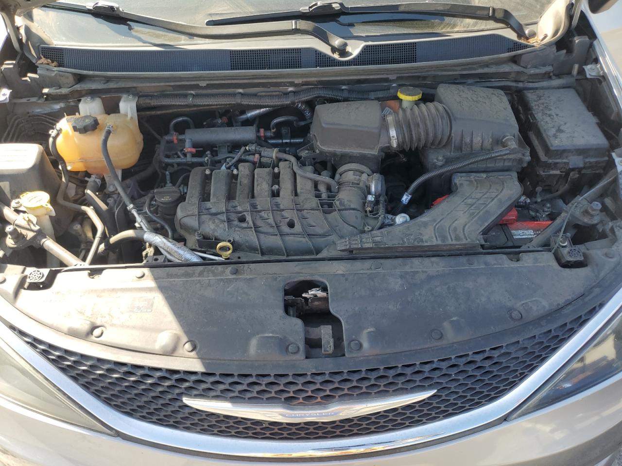2018 Chrysler Pacifica Lx VIN: 2C4RC1CG3JR292568 Lot: 63591955