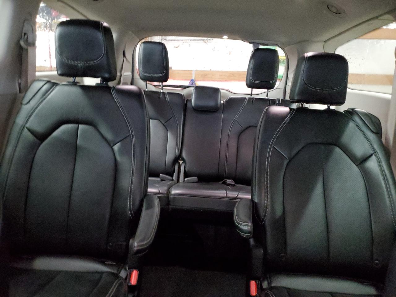 2024 Chrysler Pacifica Touring L VIN: 2C4RC1BG3RR173092 Lot: 65416585
