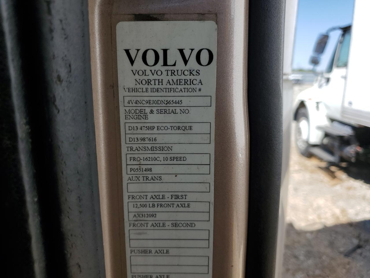 2013 Volvo Vn Vnl VIN: 4V4NC9EJ0DN565445 Lot: 62021255