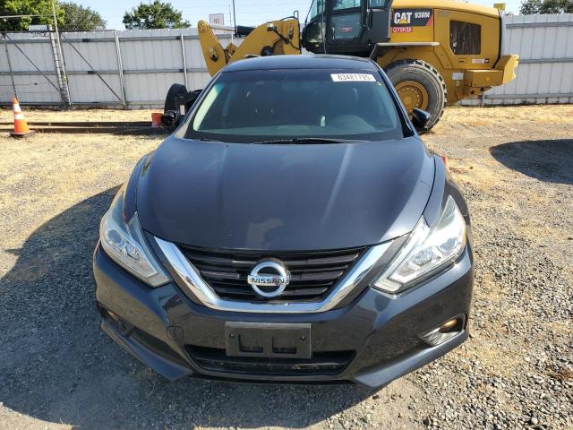  NISSAN ALTIMA 2018 Granatowy