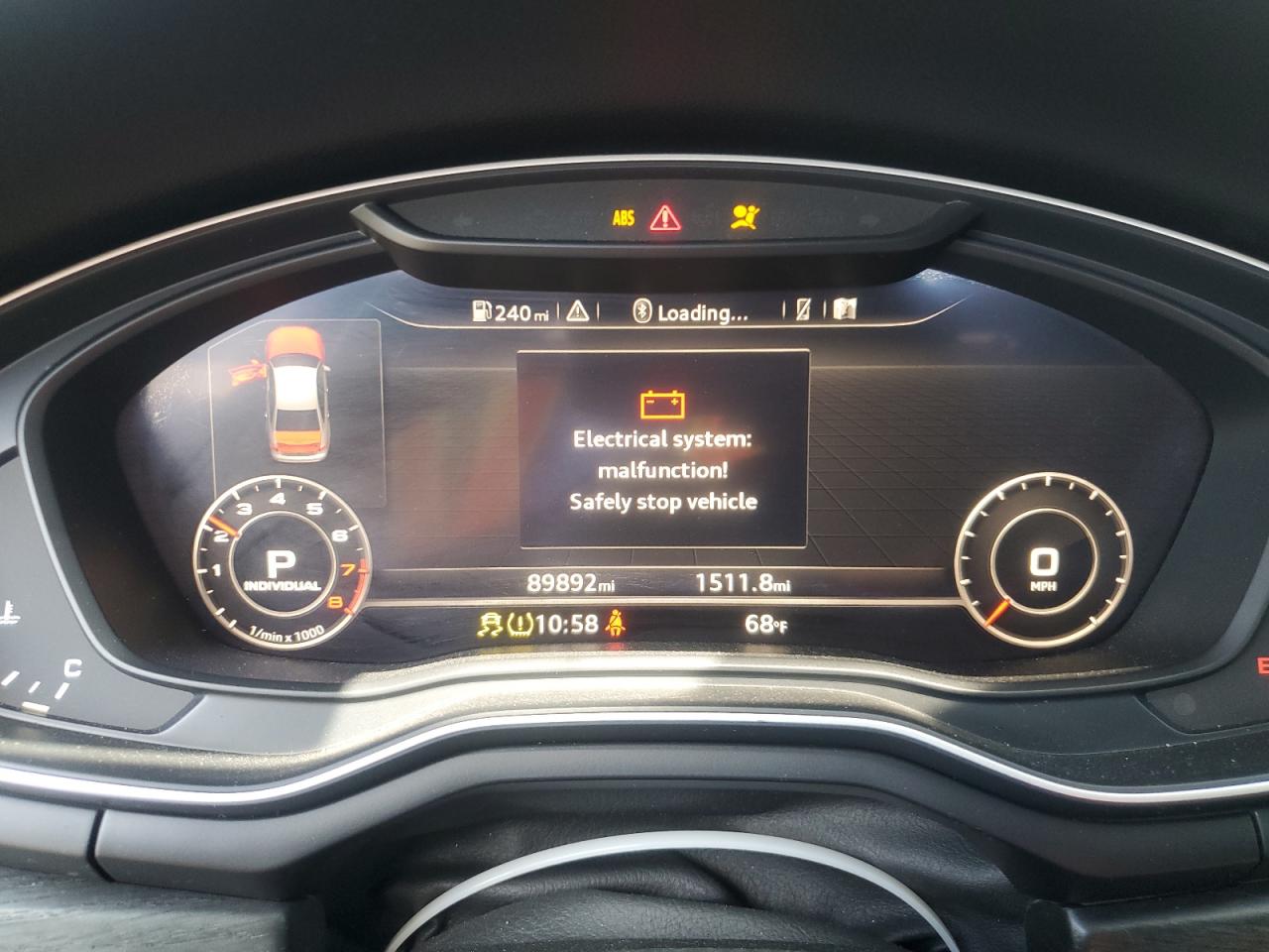 2017 Audi A4 Prestige VIN: WAUFNAF4XHN017038 Lot: 63792805