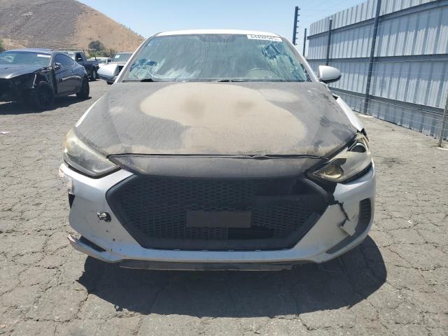 Седаны HYUNDAI ELANTRA 2017 Серебристый