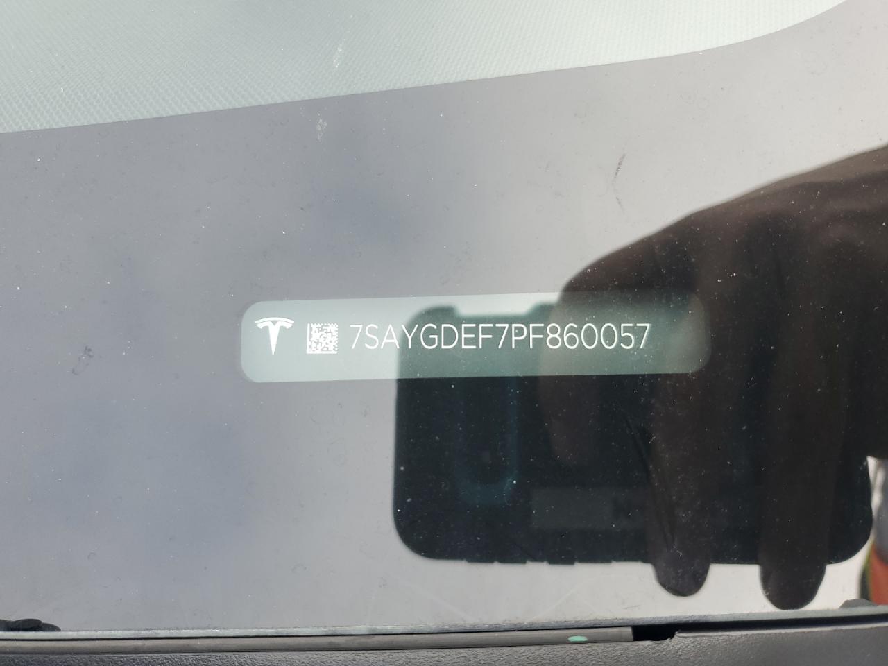 2023 Tesla Model Y VIN: 7SAYGDEF7PF860057 Lot: 63240105