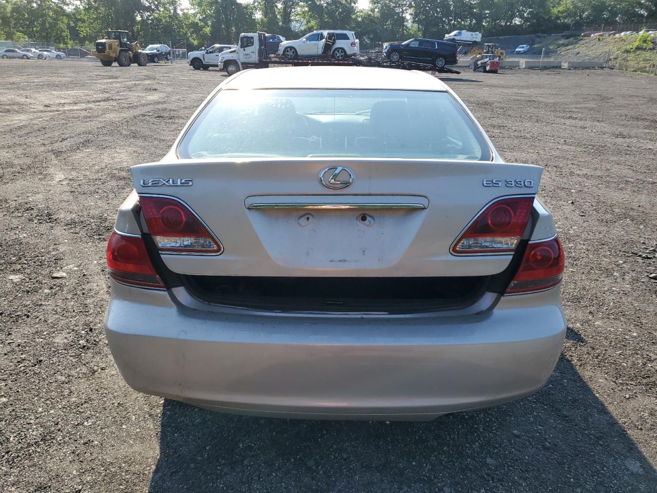 2005 Lexus Es 330 VIN: JTHBA30G455116329 Lot: 63472825