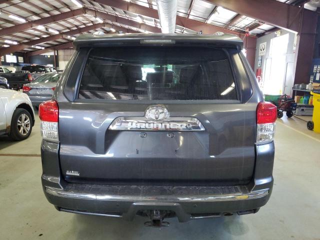 2011 TOYOTA 4RUNNER SR5  