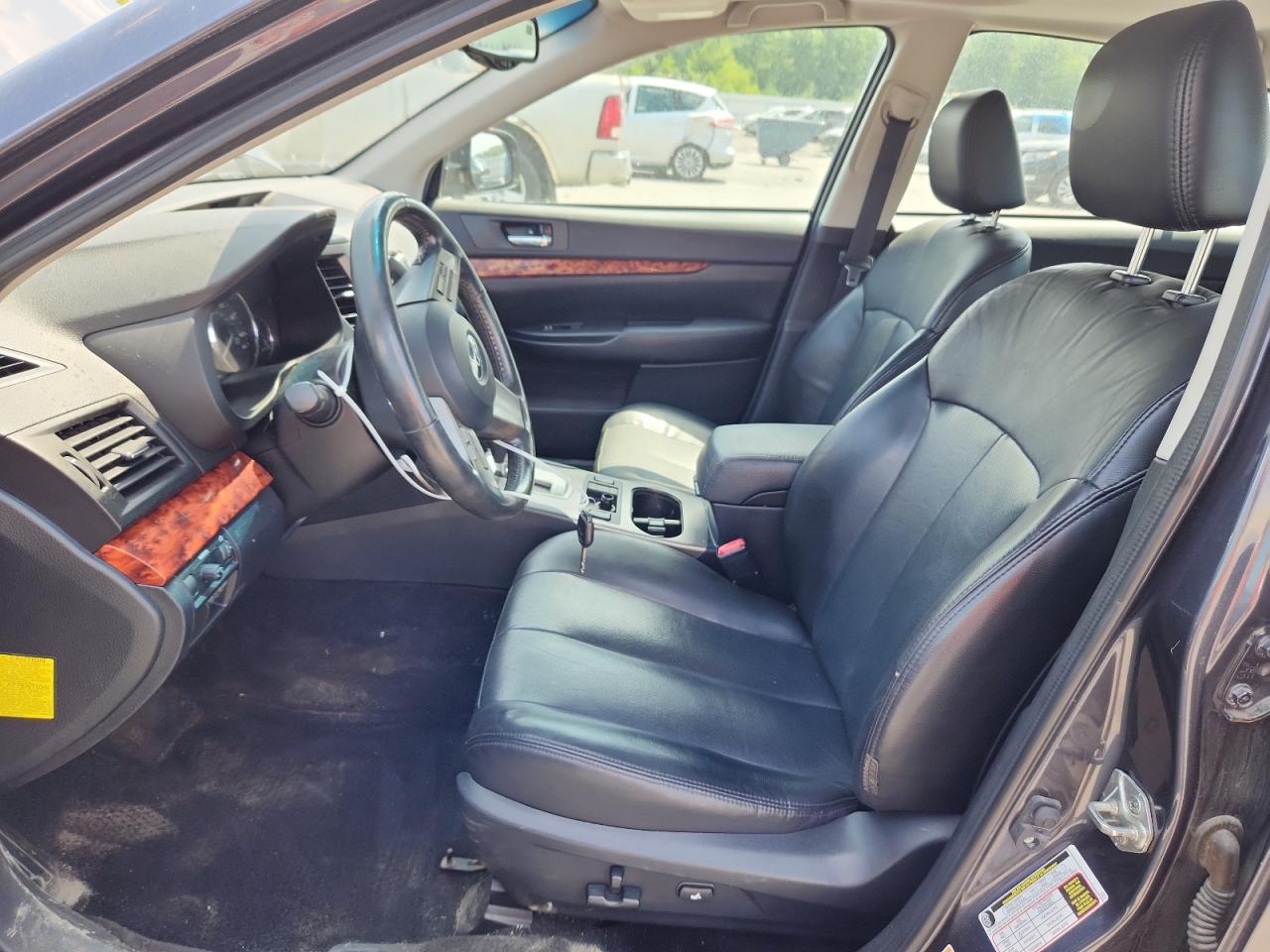 2011 Subaru Legacy 2.5I Limited VIN: 4S3BMBK67B3239136 Lot: 66737035