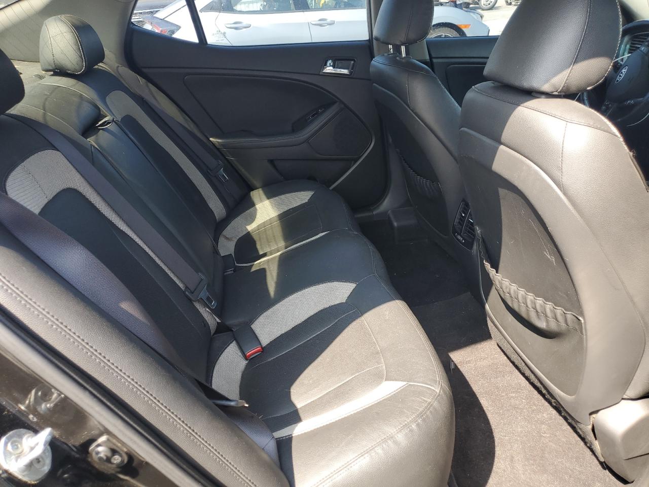 2011 Kia Optima Sx VIN: KNAGR4A66B5167268 Lot: 65064935