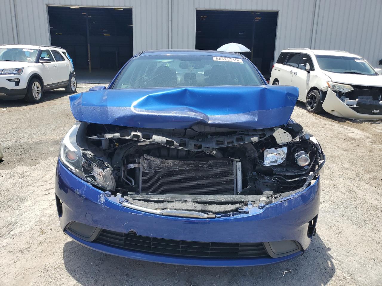 3kpfk4a70he135263 3KPFK4A70HE135263 2017 Kia Forte Lx