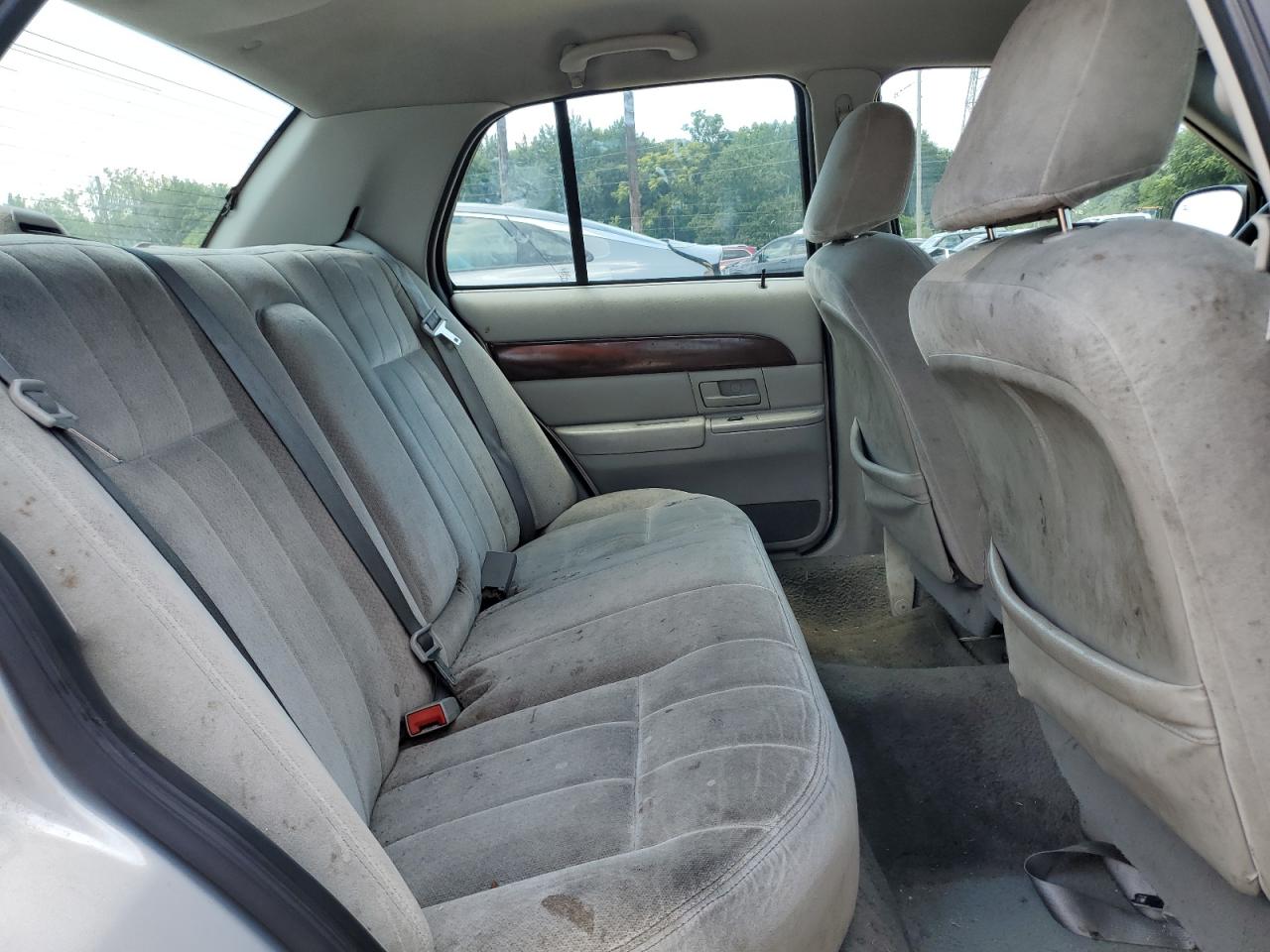 2003 Mercury Grand Marquis Gs VIN: 2MEFM74W13X600682 Lot: 62879645