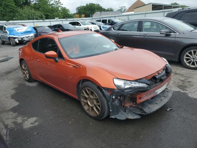  TOYOTA 86 2017 Оранжевый