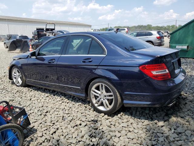  MERCEDES-BENZ C-CLASS 2012 Granatowy