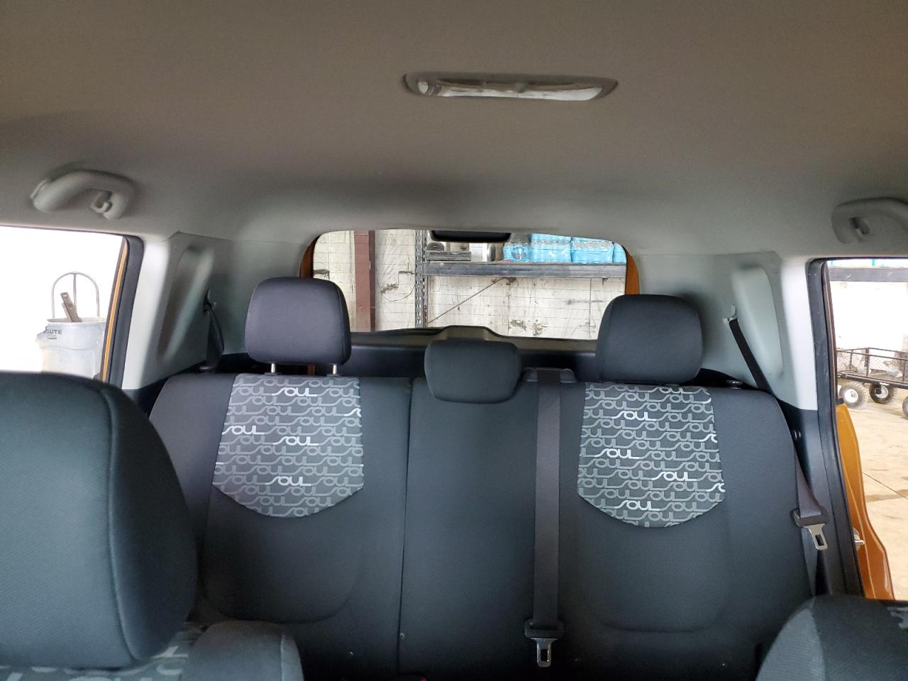 2011 Kia Soul + VIN: KNDJT2A20B7239937 Lot: 63516145