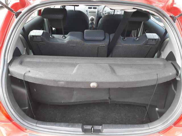 2010 TOYOTA YARIS TR V